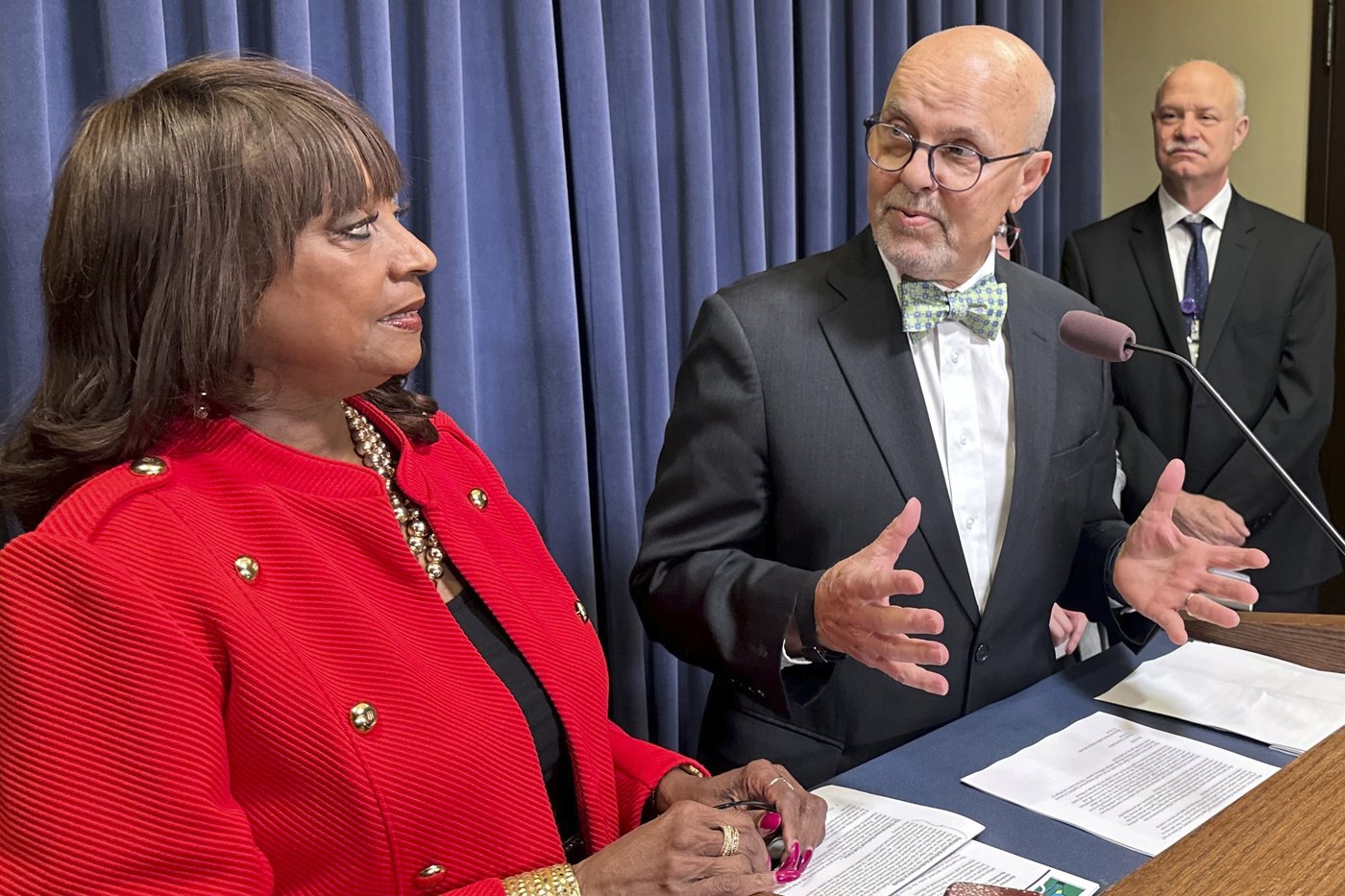 Panel advises Illinois commemorate its role in helping slaves escape the South | iNFOnews.ca Panel advises Illinois commemorate its role in helping slaves escape the South | iNFOnews.ca