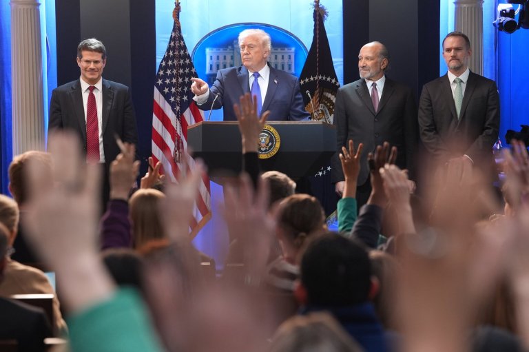 Five things Canadians should know about the U.S. Supreme Court tariff ruling | iNFOnews.ca