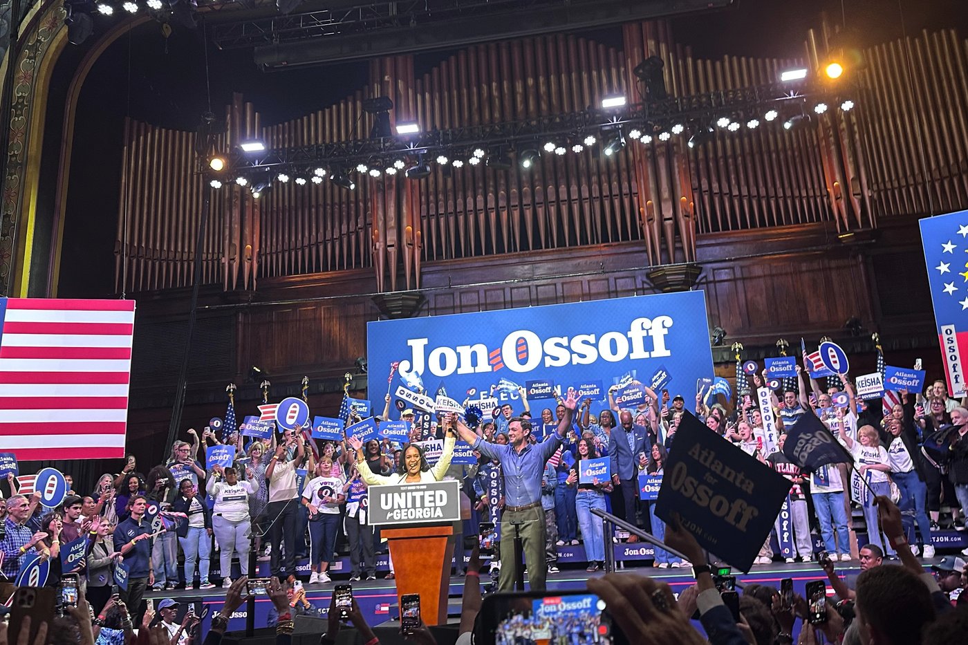 Jon Ossoff and Keisha Lance Bottoms show off head start in Georgia as Republicans battle in runoff | iNFOnews.ca Jon Ossoff and Keisha Lance Bottoms show off head start in Georgia as Republicans battle in runoff | iNFOnews.ca