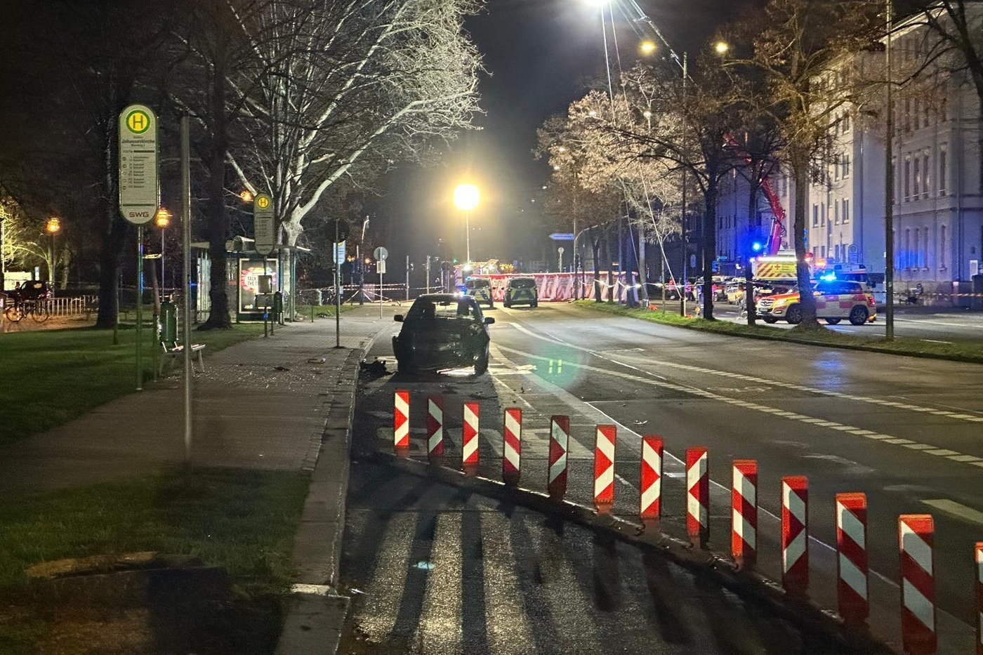 A car crashes into a bus stop in Germany and injures 3 people | iNFOnews.ca