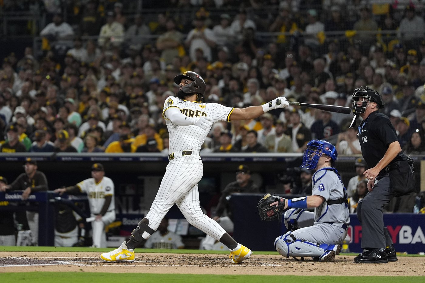 Tatis homers again as the Padres beat the Dodgers 6-5 for a 2-1 NLDS lead | iNFOnews.ca