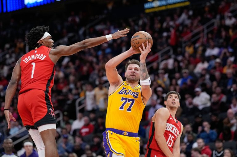 Doncic leads Lakers to a 100-92 victory over the Rockets for their sixth straight victory | iNFOnews.ca