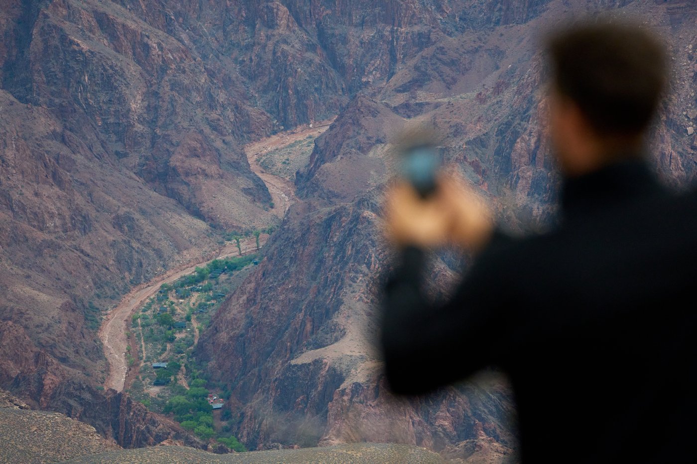 Hikers describe intense rain and wind before floodwaters ravage Grand Canyon | iNFOnews.ca