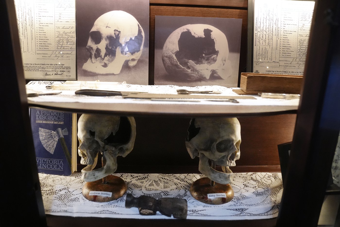 As Halloween approaches, tourists visit a home with a gruesome past and tunnels said to be haunted | iNFOnews.ca