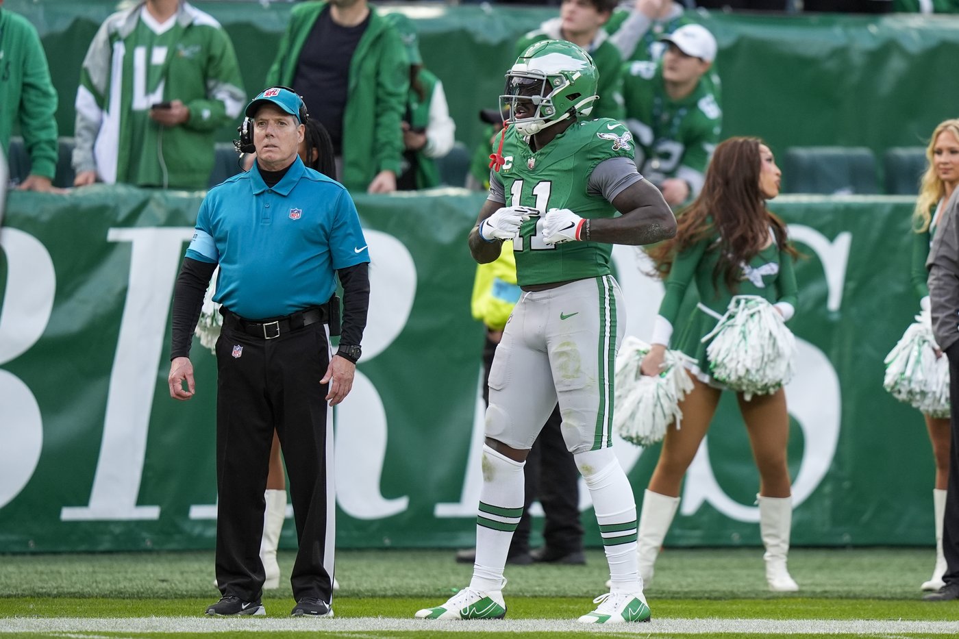 Barkley will not pursue season rushing record for NFC East champion Eagles against Giants | iNFOnews.ca