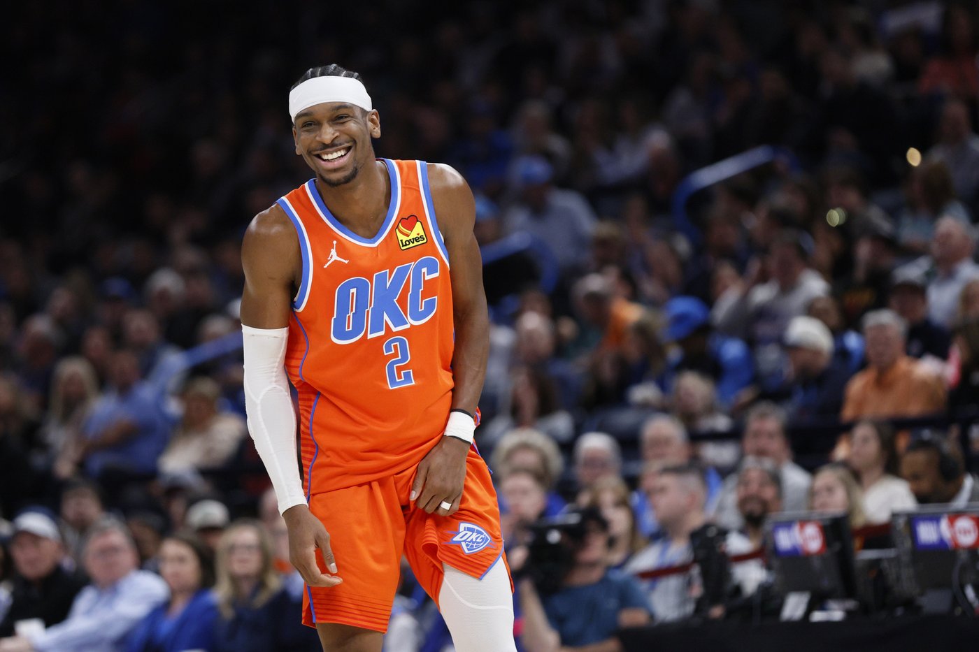 Thunder's Gilgeous-Alexander misses first game this season with sore right wrist | iNFOnews.ca