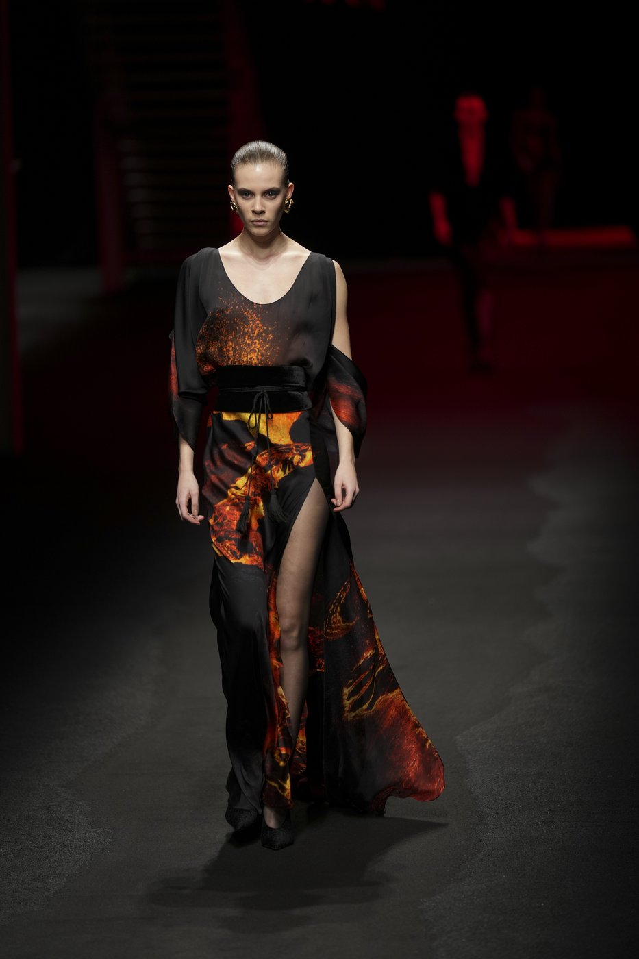 Roberto Cavalli ignites Milan runway with fiery creations inspired by ancient Pompeii | iNFOnews.ca