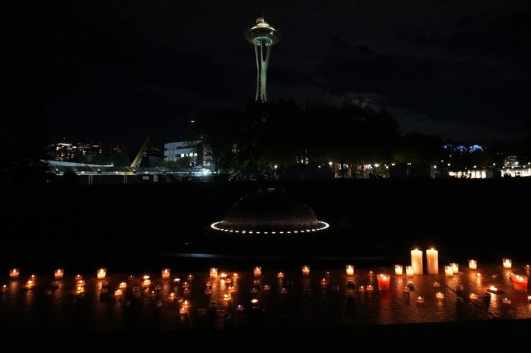 The top photos of the day by AP photojournalists | iNFOnews.ca