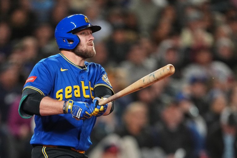 Raley homers, Mariners snatch 1st win of the season in 5-1 victory against Guardians | iNFOnews.ca