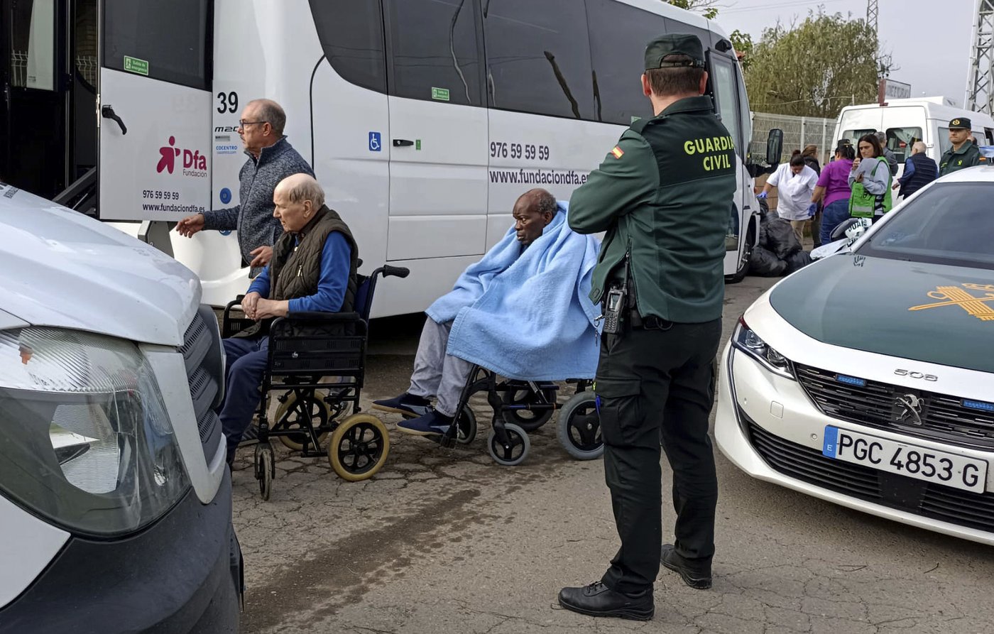 At least 10 people were killed in a fire at a nursing home in northeastern Spain | iNFOnews.ca