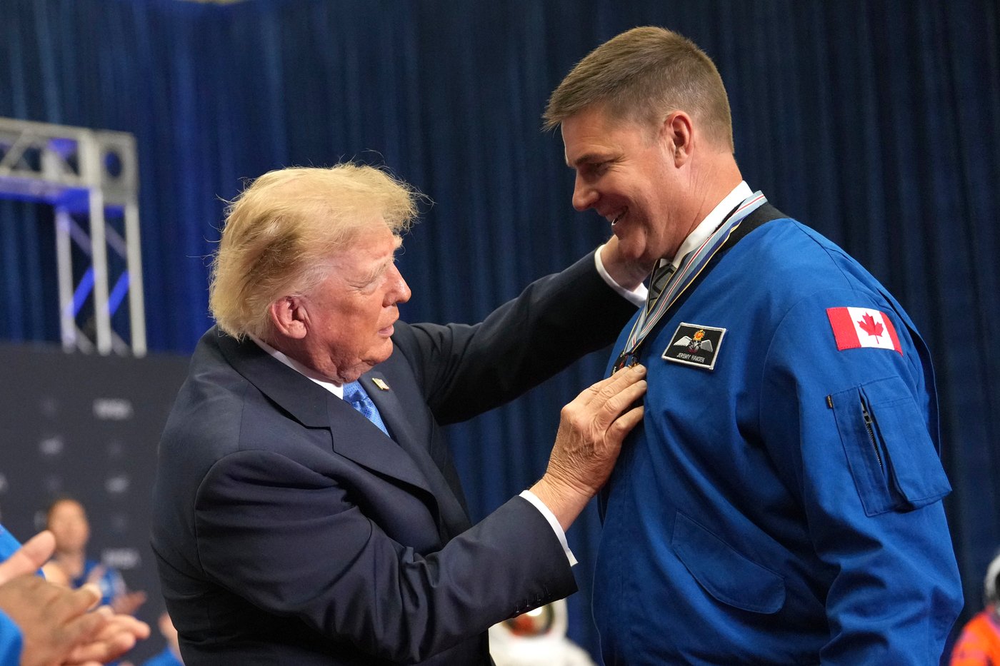 Jeremy Hansen becomes first non-NASA astronaut to receive U.S. Space Medal of Honor | iNFOnews.ca Jeremy Hansen becomes first non-NASA astronaut to receive U.S. Space Medal of Honor | iNFOnews.ca