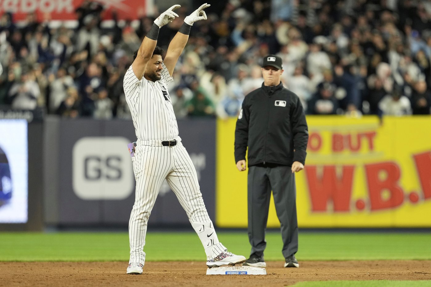 Domínguez's clutch 3-run double sends Fried and Yankees to 4-2 win over Royals | iNFOnews.ca Domínguez's clutch 3-run double sends Fried and Yankees to 4-2 win over Royals | iNFOnews.ca