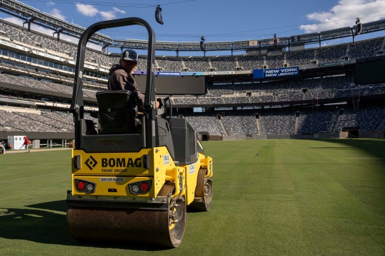 The World Cup pitches are the result of years of engineering to find just the right grass | iNFOnews.ca