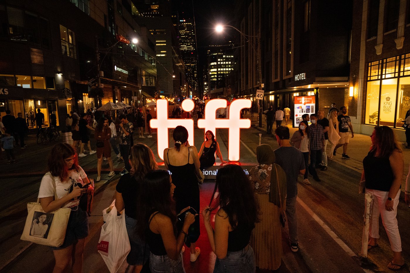 Film fans gather in Toronto, some hoping to see Charli XCX as TIFF gets underway | iNFOnews.ca Film fans gather in Toronto, some hoping to see Charli XCX as TIFF gets underway | iNFOnews.ca