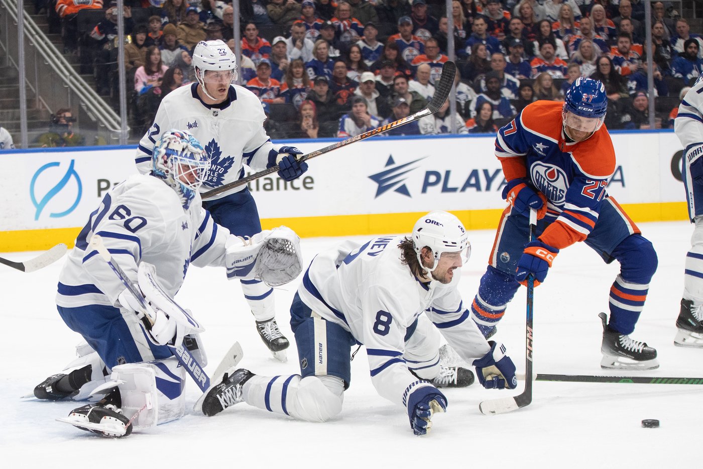 Woll ensures Leafs escape Edmonton with gritty 4-3 win | iNFOnews.ca Woll ensures Leafs escape Edmonton with gritty 4-3 win | iNFOnews.ca