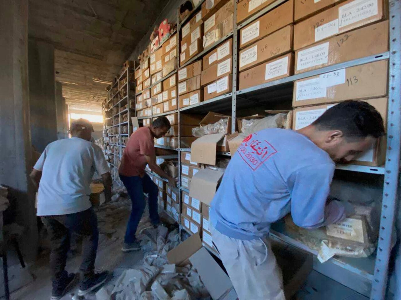 A rushed rescue saves Gaza archeological items before an Israeli strike on a warehouse | iNFOnews.ca