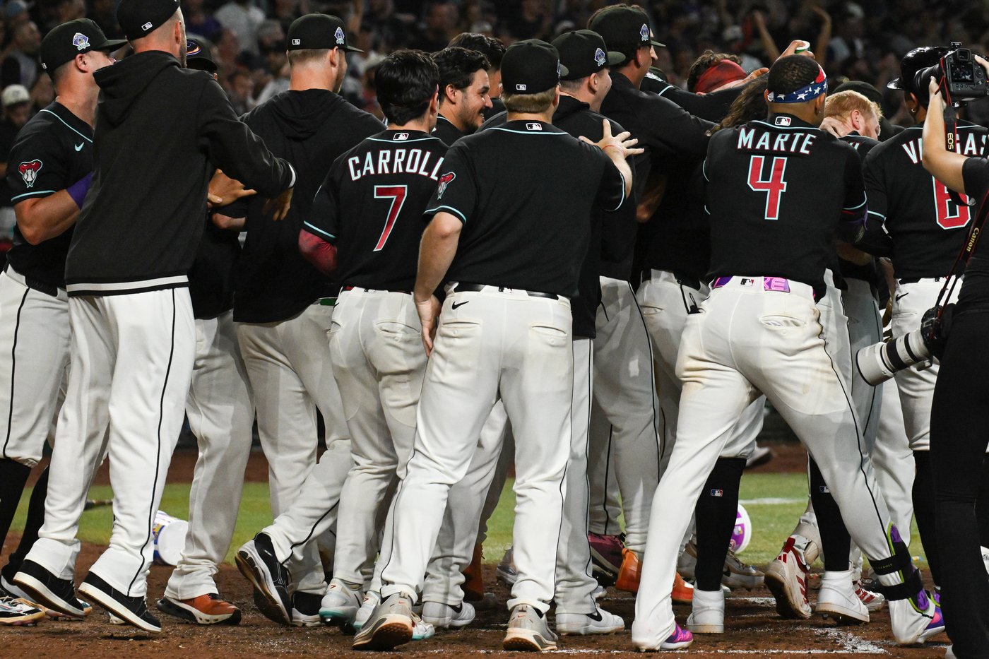 Two months after getting cut, Pavin Smith's game-ending homer gives D-backs playoff hope | iNFOnews.ca Two months after getting cut, Pavin Smith's game-ending homer gives D-backs playoff hope | iNFOnews.ca