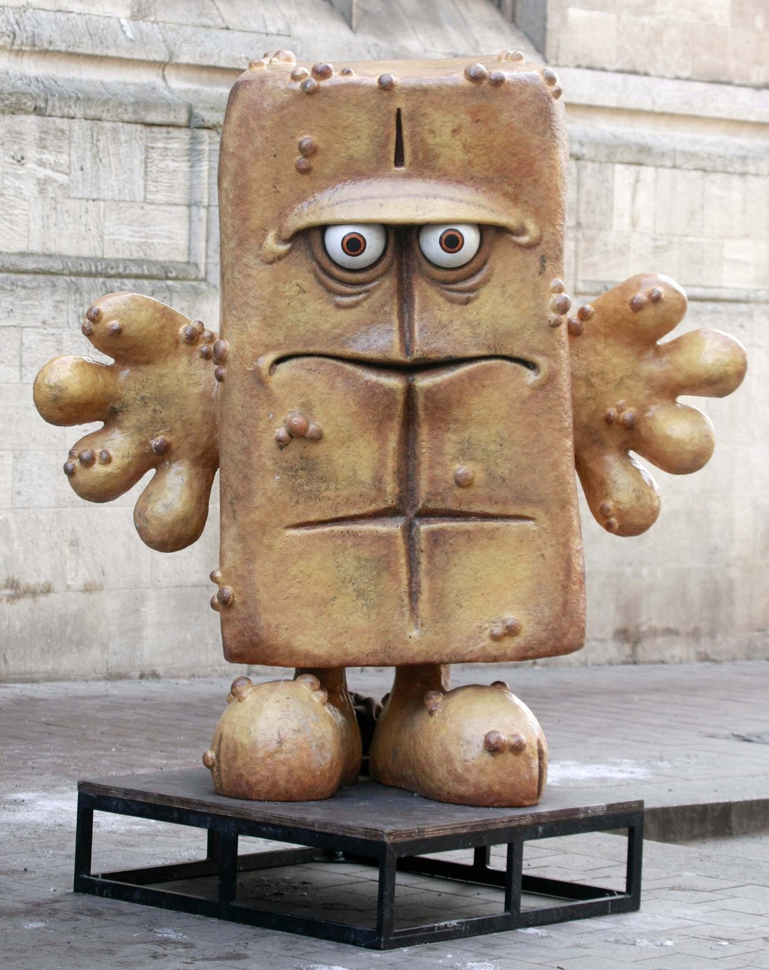 Meet Bernd das Brot, a depressed German loaf of bread that's spent 25 years as a TV cult classic | iNFOnews.ca