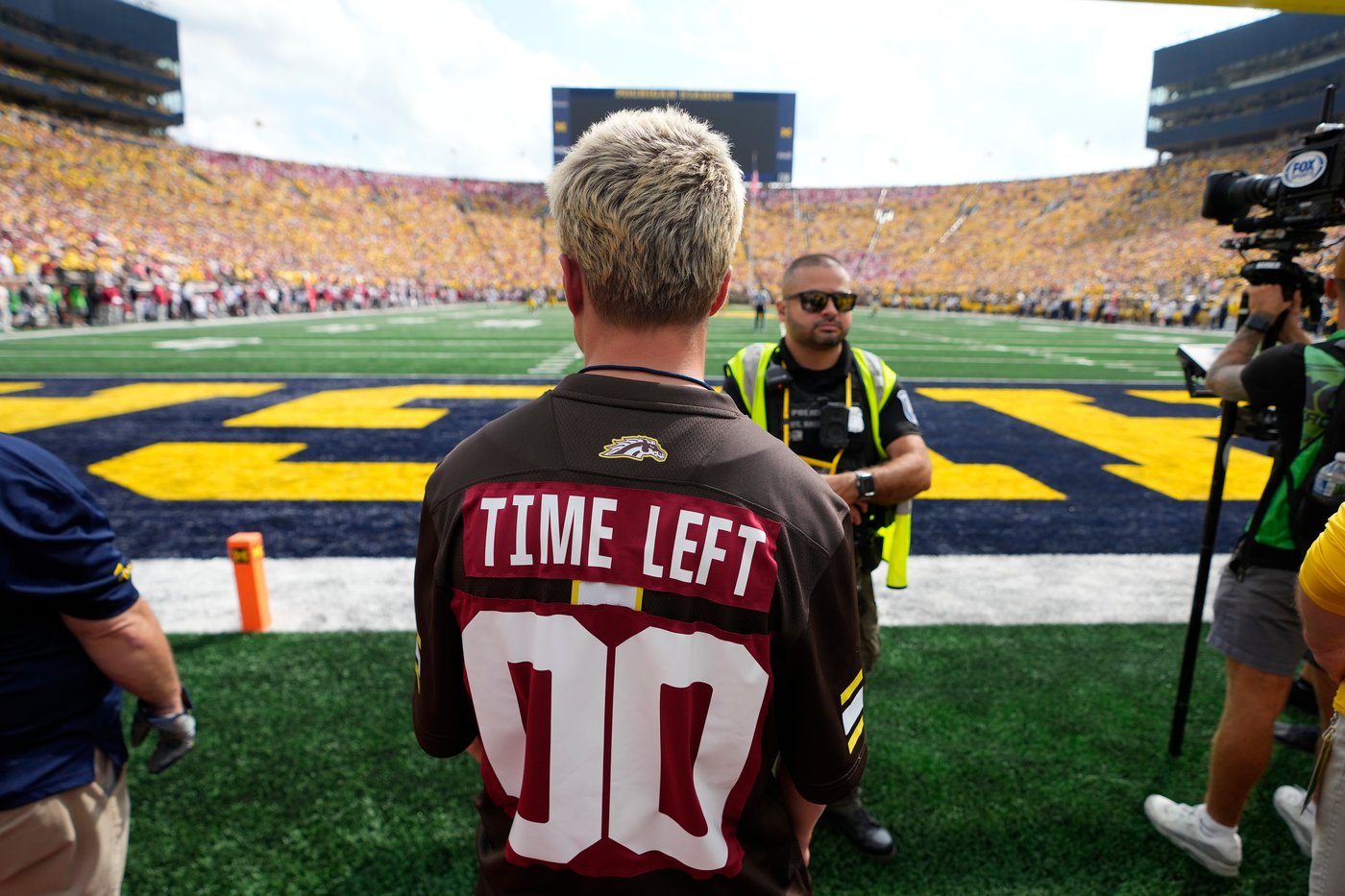 Michigan shows its resilience in 17-10 win over No. 11 Oklahoma after getting lucky break in opener | iNFOnews.ca