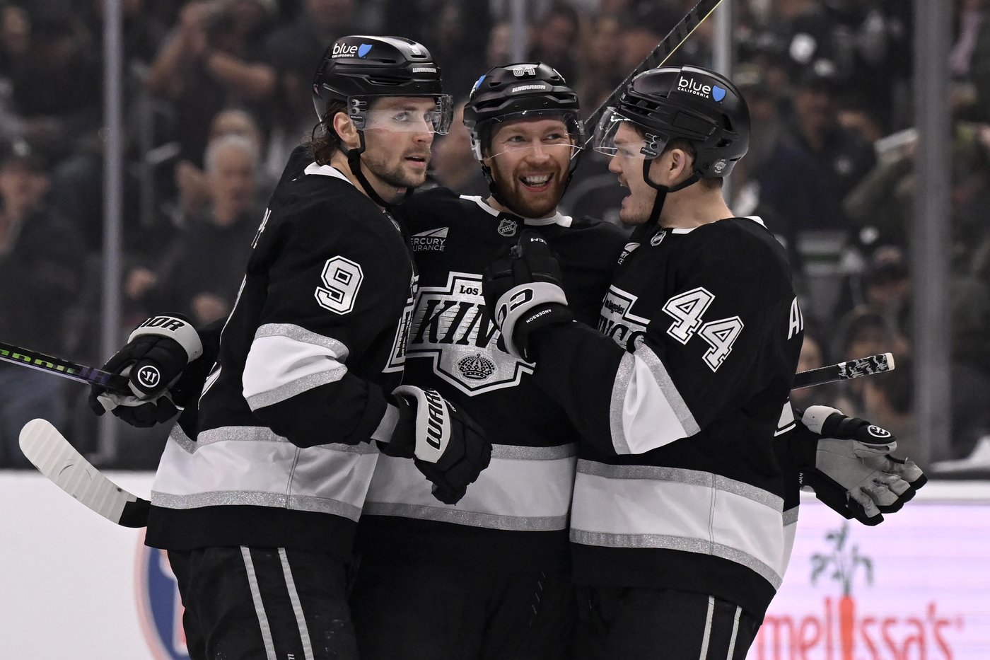 Kings shake off slow start to beat Blue Jackets 5-2 | iNFOnews.ca Kings shake off slow start to beat Blue Jackets 5-2 | iNFOnews.ca