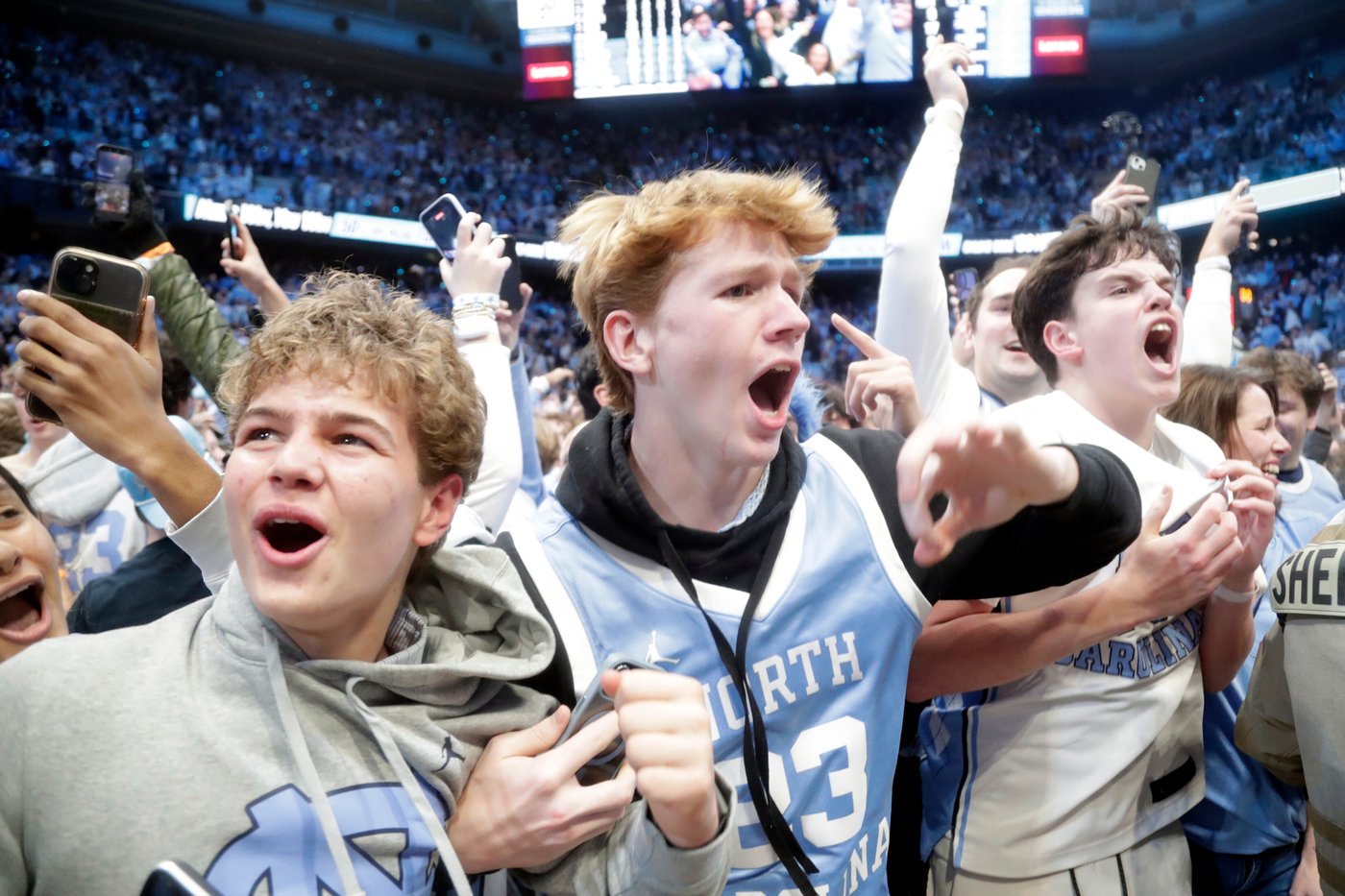 Seth Trimble hits late 3 to lift No. 14 UNC past No. 4 Duke 71-68 in stunning rivalry finish | iNFOnews.ca