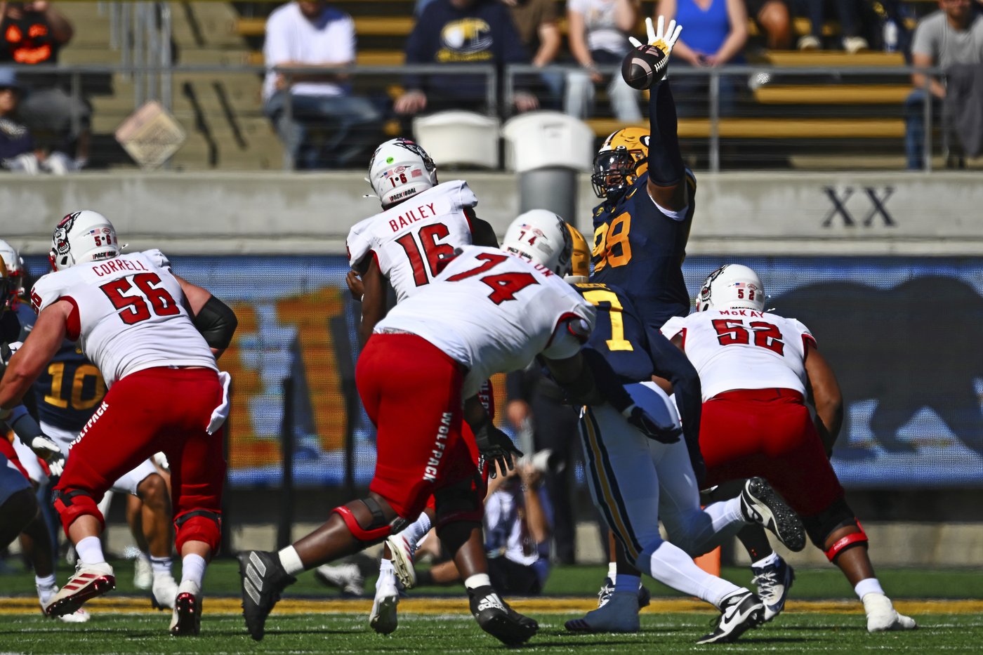 North Carolina State rallies to beat Cal 24-23 | iNFOnews.ca