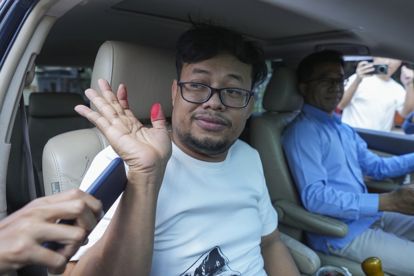 After his arrest for Facebook posts, a Cambodian reporter says he will become a farmer instead | iNFOnews.ca