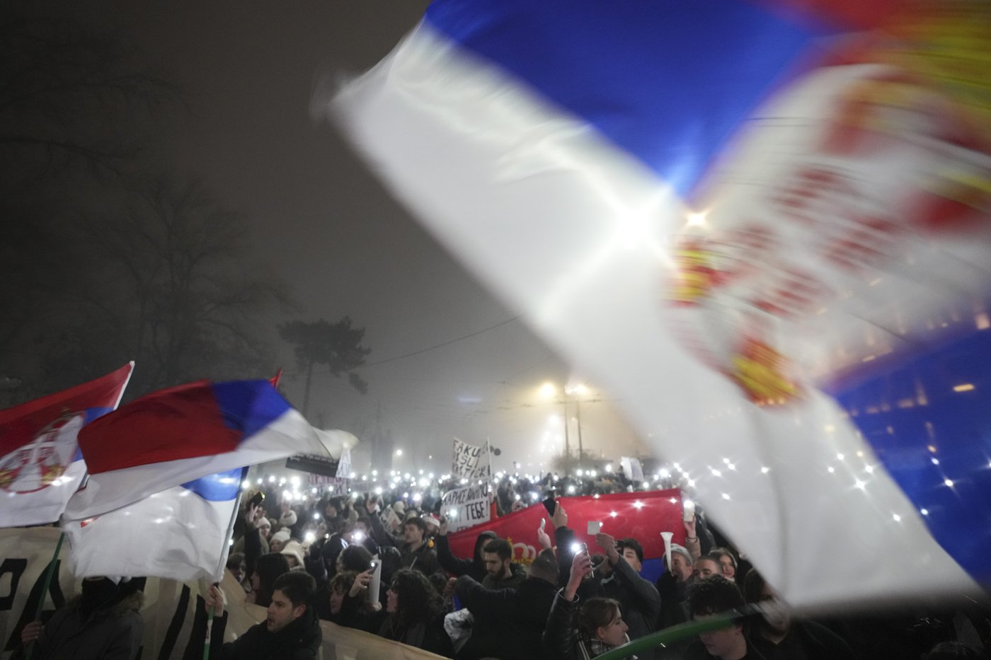 Instead of partying, thousands turn New Year celebration into anti-government protest in Serbia | iNFOnews.ca Instead of partying, thousands turn New Year celebration into anti-government protest in Serbia | iNFOnews.ca