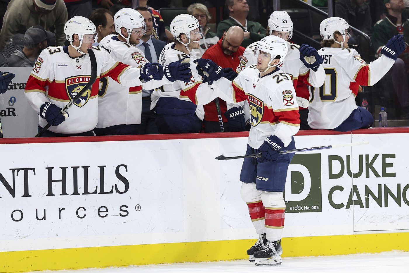 Matthew Tkachuk's 2 goals lead Panthers past Wild 6-1 | iNFOnews.ca