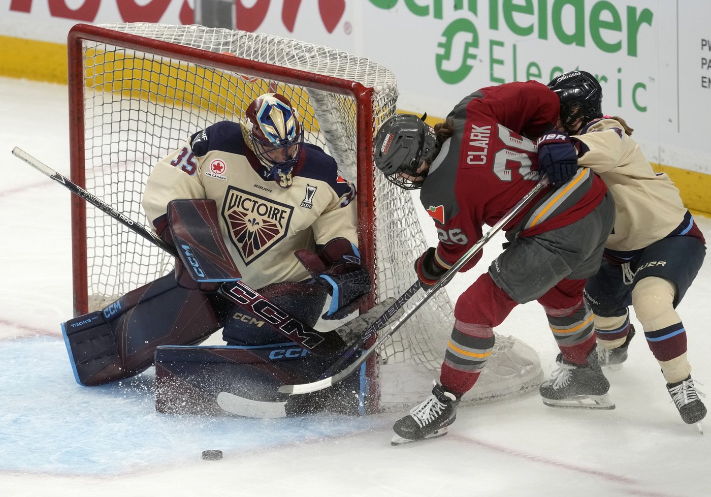 PWHL Hamilton signs former Ottawa forward Emily Clark to two-year deal | iNFOnews.ca