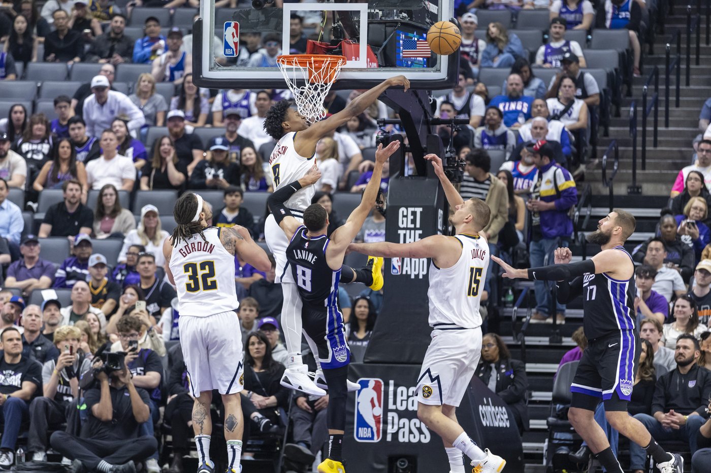 Jokic has 32nd triple-double to lead Nuggets past Kings 124-116 in Denver's 1st game without Malone | iNFOnews.ca Jokic has 32nd triple-double to lead Nuggets past Kings 124-116 in Denver's 1st game without Malone | iNFOnews.ca