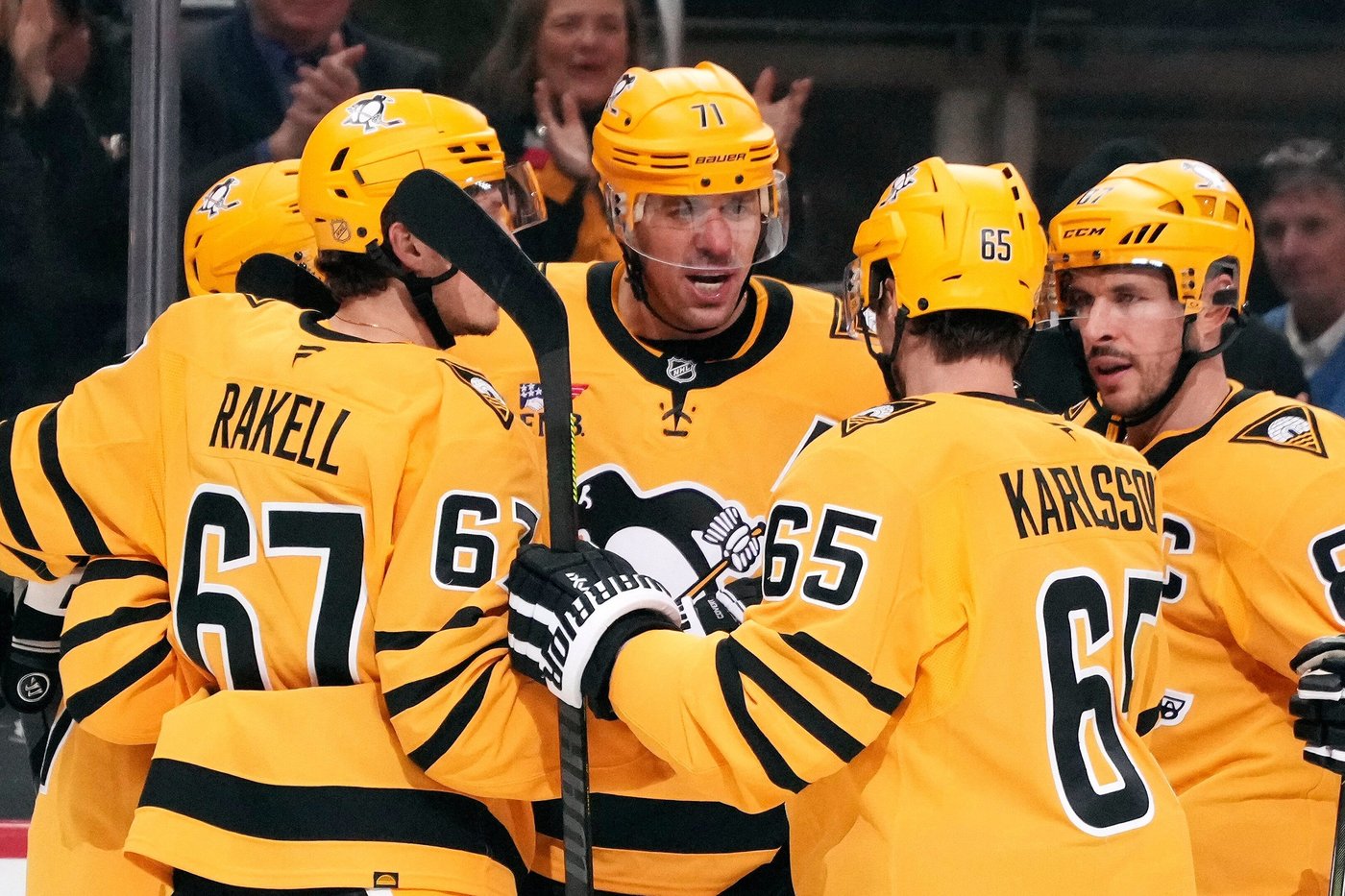 Malkin scores in return from injury, Penguins beat Devils 4-1 | iNFOnews.ca Malkin scores in return from injury, Penguins beat Devils 4-1 | iNFOnews.ca