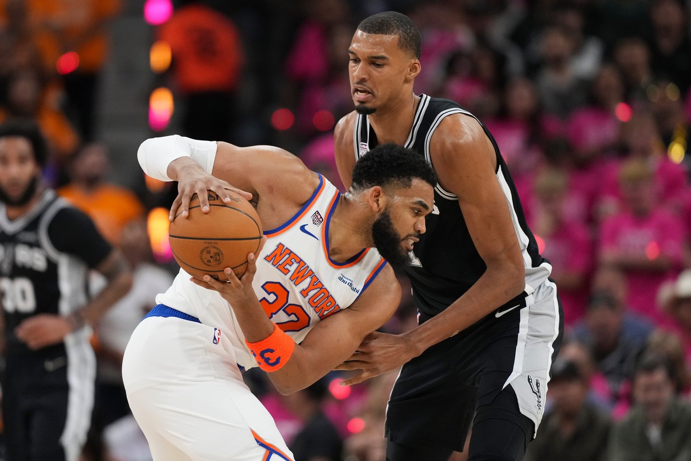Trump says he will attend NBA Finals game in New York to root for his hometown Knicks | iNFOnews.ca Trump says he will attend NBA Finals game in New York to root for his hometown Knicks | iNFOnews.ca