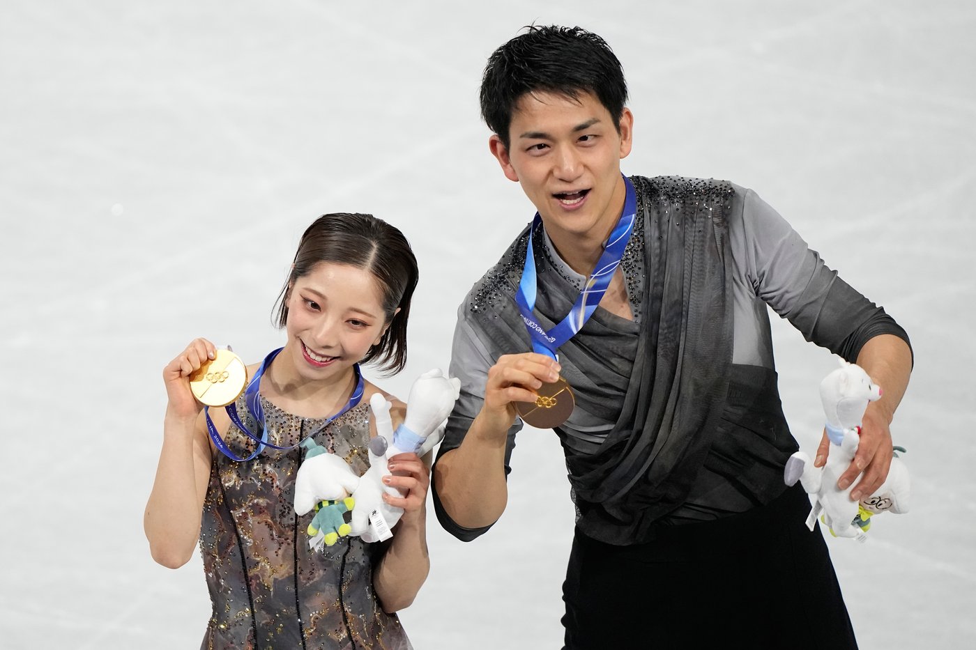 Olympic pairs figure skating gold medalists Riku Miura and Ryuichi Kihara retire | iNFOnews.ca Olympic pairs figure skating gold medalists Riku Miura and Ryuichi Kihara retire | iNFOnews.ca
