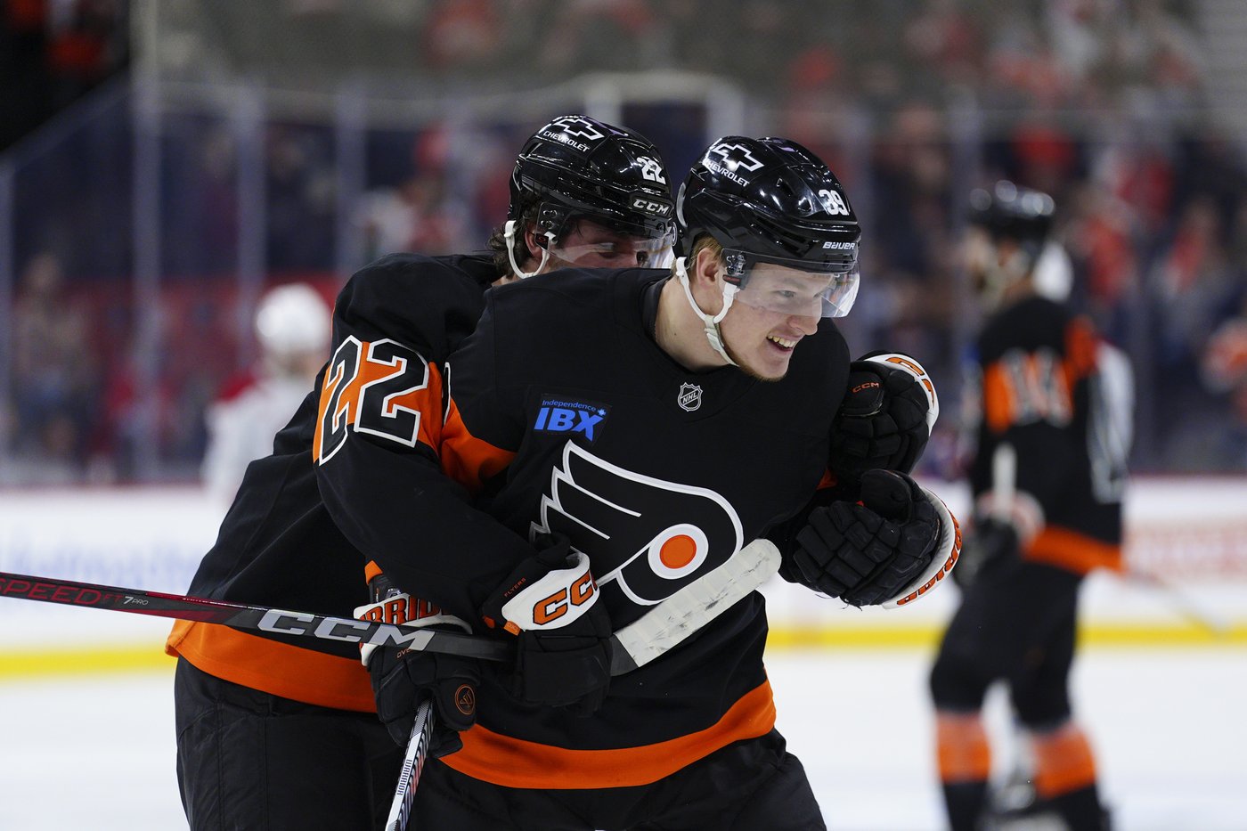 Coach Lindy Ruff earns 900th victory in Sabres' season-ending 5-4 win over Flyers | iNFOnews.ca
