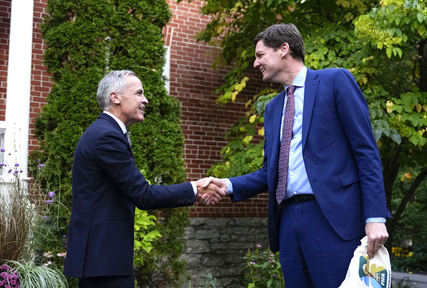 Premier Eby tells Carney it's unacceptable B.C. has been cut out of pipeline talks | iNFOnews.ca Premier Eby tells Carney it's unacceptable B.C. has been cut out of pipeline talks | iNFOnews.ca