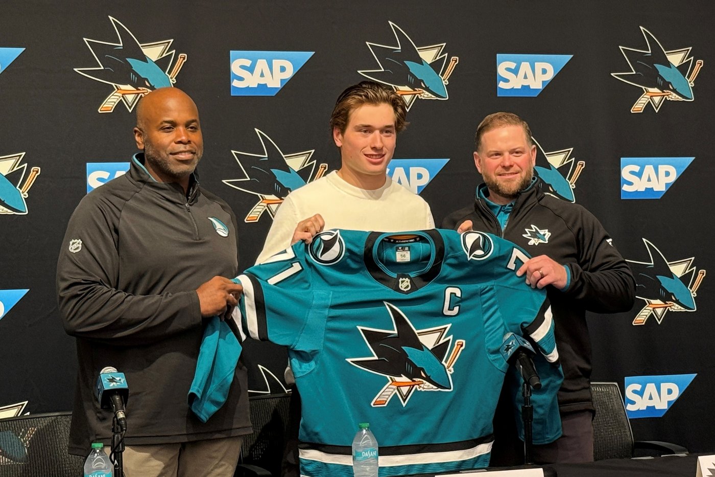 The Sharks make 20-year-old Macklin Celebrini the youngest captain in team history | iNFOnews.ca