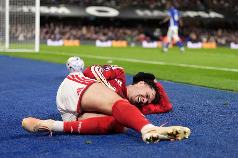 Forest misfire but leave Ipswich with point after controversial draw | iNFOnews.ca