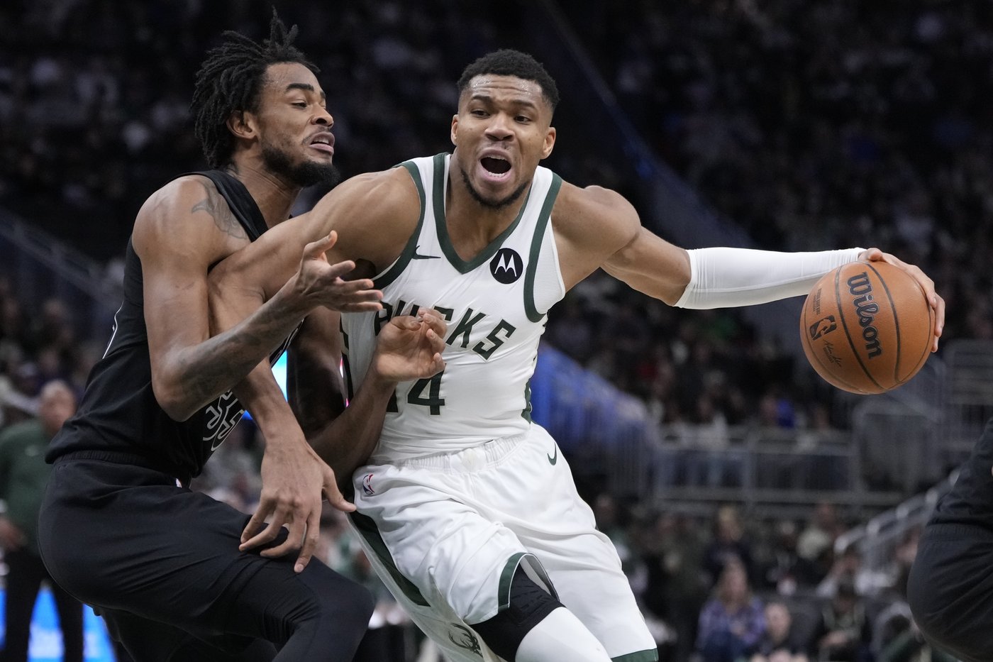 Another slow start by Bucks leaves Antetokounmpo in no mood to celebrate his latest record | iNFOnews.ca Another slow start by Bucks leaves Antetokounmpo in no mood to celebrate his latest record | iNFOnews.ca