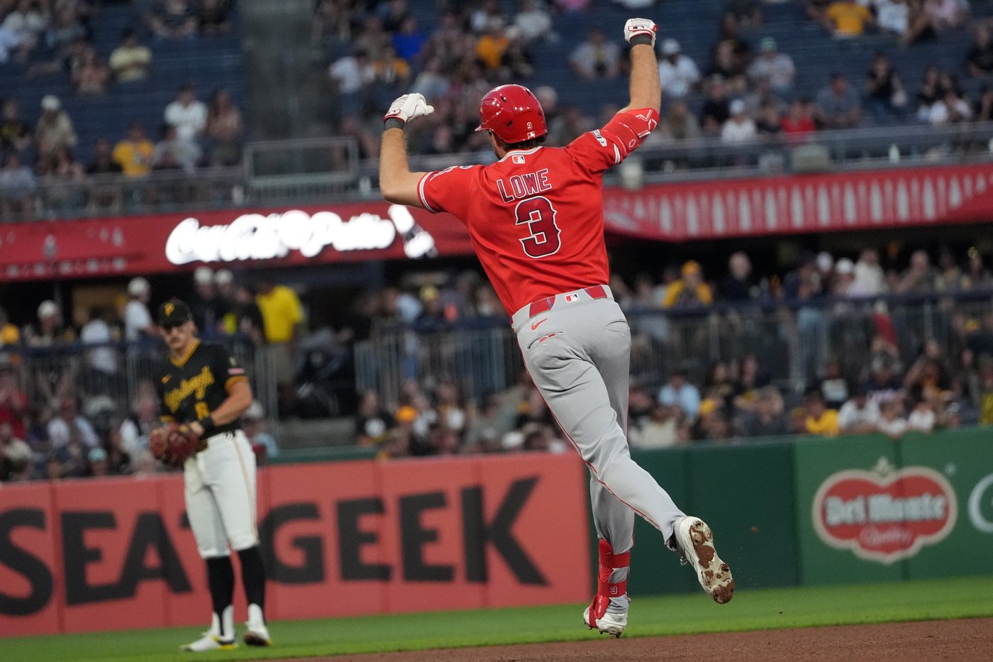 Yusei Kikuchi pitches 6 scoreless innings to lead Angels to a 6-1 win over the Pirates | iNFOnews.ca Yusei Kikuchi pitches 6 scoreless innings to lead Angels to a 6-1 win over the Pirates | iNFOnews.ca