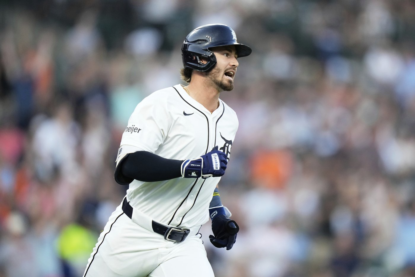 Tigers hit 3 homers in a six-run fifth inning and rout the Diamondbacks 12-2 | iNFOnews.ca Tigers hit 3 homers in a six-run fifth inning and rout the Diamondbacks 12-2 | iNFOnews.ca