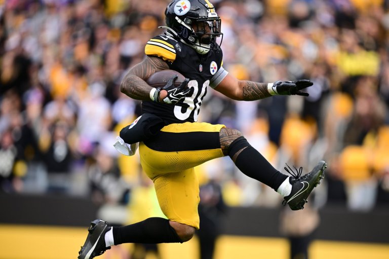 Jaylen Warren's brilliance leads the Steelers past the Colts 34-22 | iNFOnews.ca