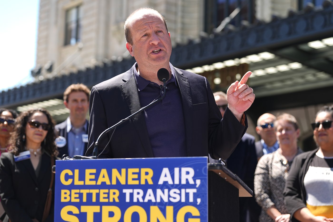 Colorado governor walks a tightrope in approaching Trump. Deportations likely to be the first test | iNFOnews.ca Colorado governor walks a tightrope in approaching Trump. Deportations likely to be the first test | iNFOnews.ca