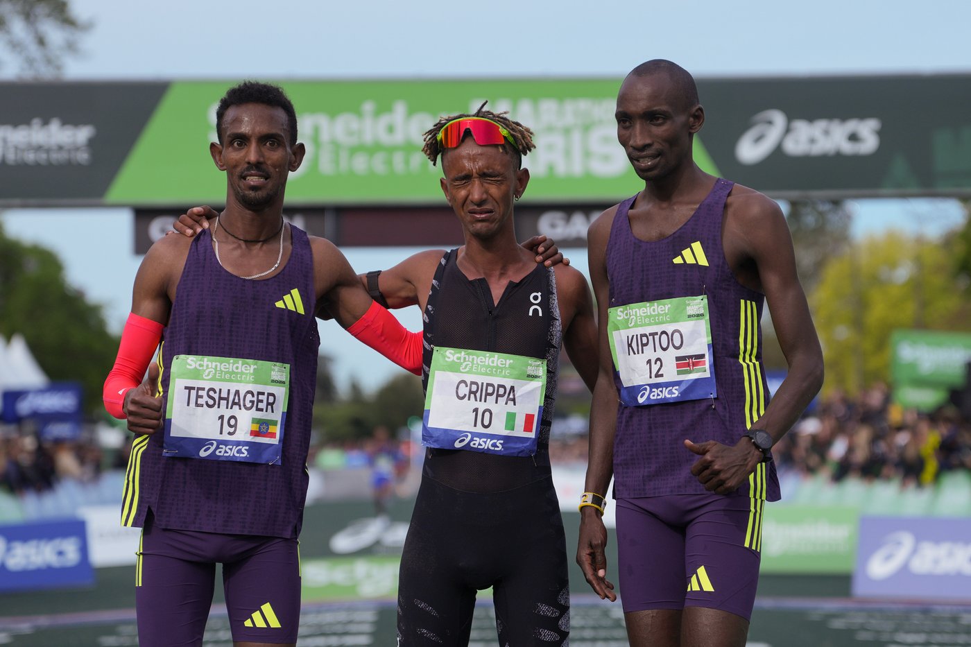 Yemaneberhan Crippa wins Paris Marathon, Ethiopia's Shure Demise smashes record in women’s race | iNFOnews.ca