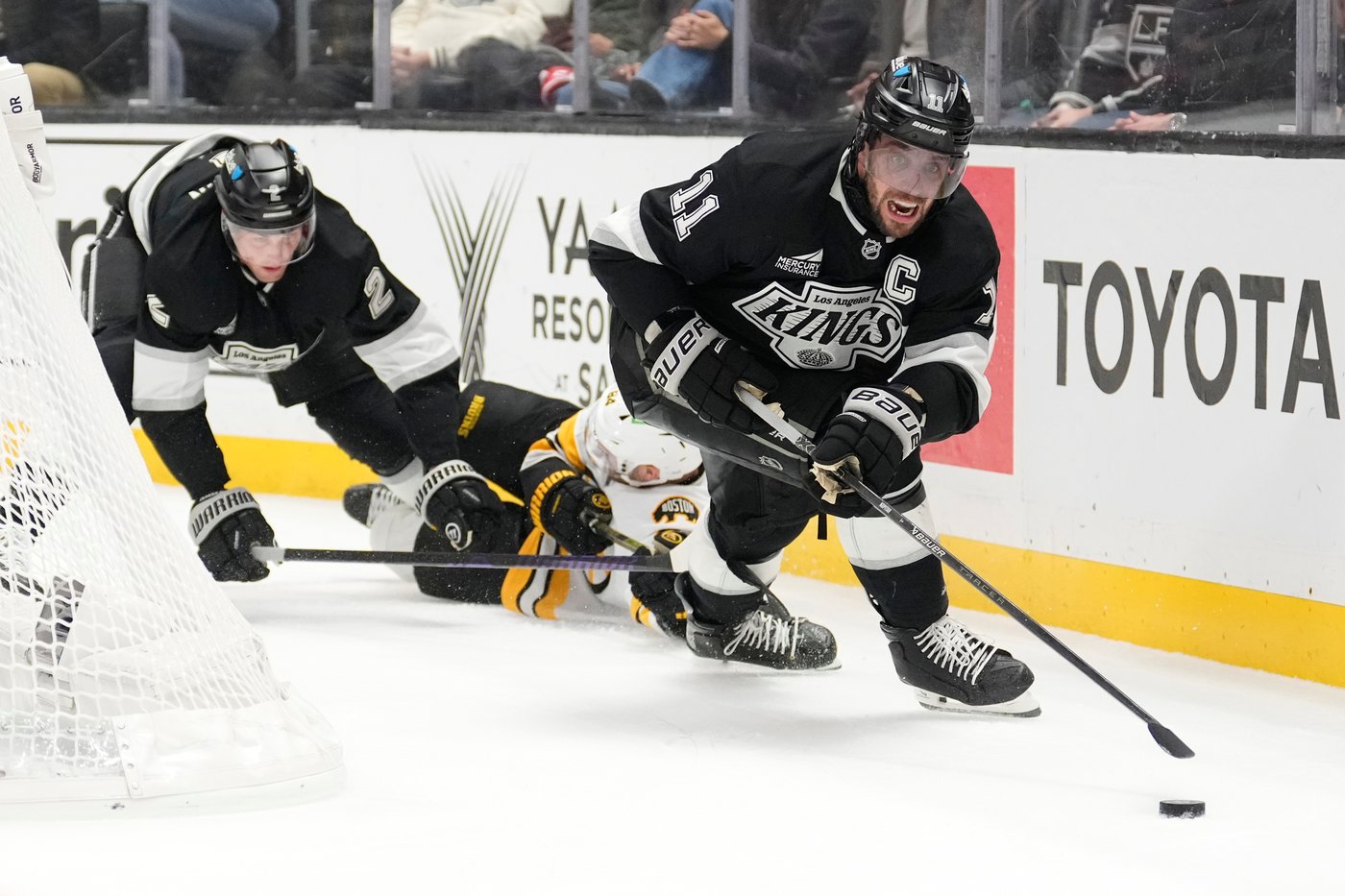 Morgan Geekie scores twice to tie for NHL goals lead, Bruins beat Kings 2-1 in OT | iNFOnews.ca Morgan Geekie scores twice to tie for NHL goals lead, Bruins beat Kings 2-1 in OT | iNFOnews.ca