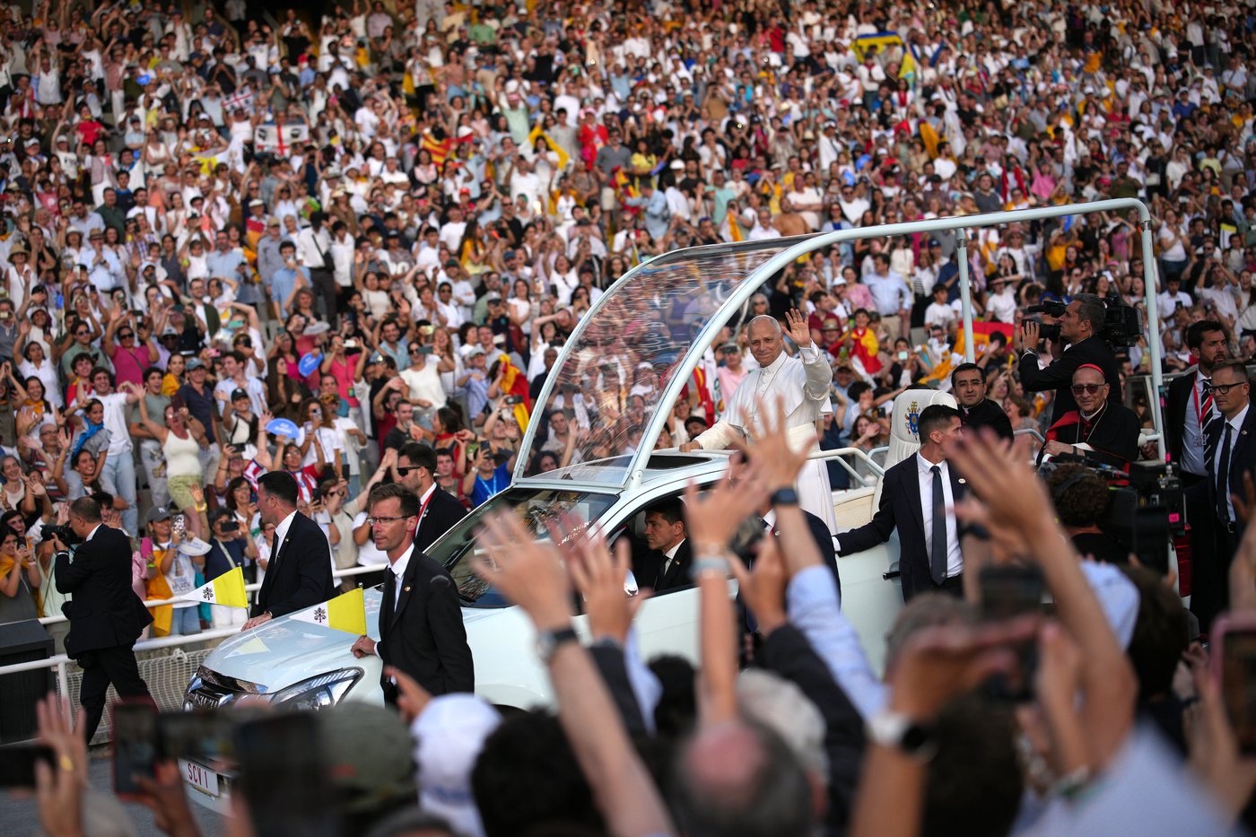 Pope honors Barcelona sacred monuments on death centenary of Sagrada Familia designer Gaudí | iNFOnews.ca