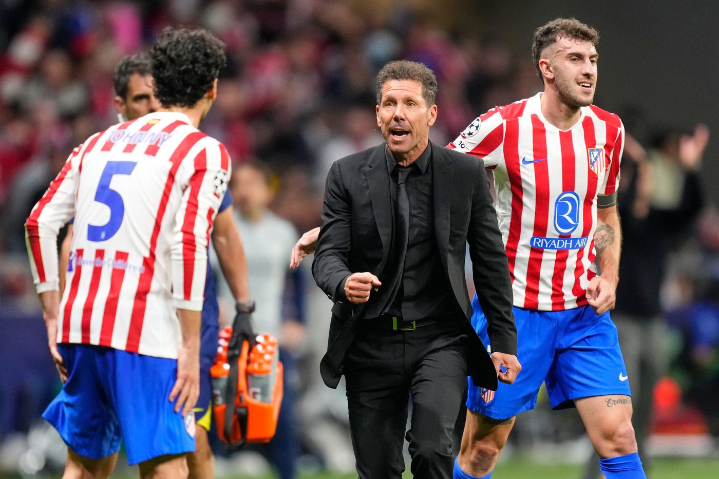 Alvarez set to return for Atletico as Simeone makes 'cheaper' hotel switch in London | iNFOnews.ca Alvarez set to return for Atletico as Simeone makes 'cheaper' hotel switch in London | iNFOnews.ca