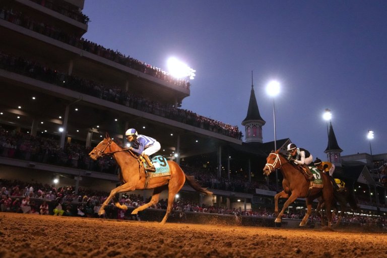 Always a Runner wins the 152nd Kentucky Oaks, the first to run under the lights in prime time | iNFOnews.ca