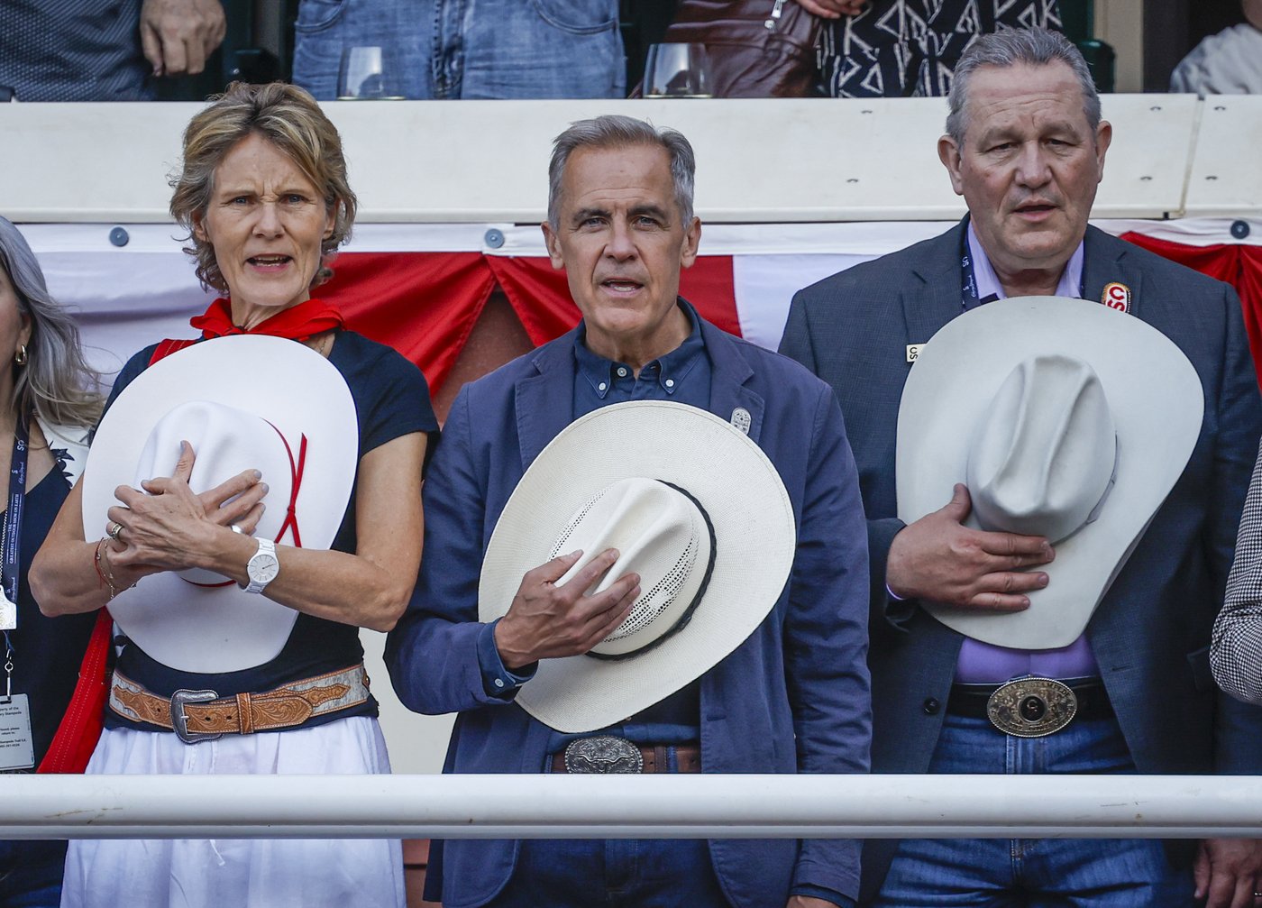 'It's looking good': Carney chats pipelines while mingling at Calgary Stampede | iNFOnews.ca 'It's looking good': Carney chats pipelines while mingling at Calgary Stampede | iNFOnews.ca