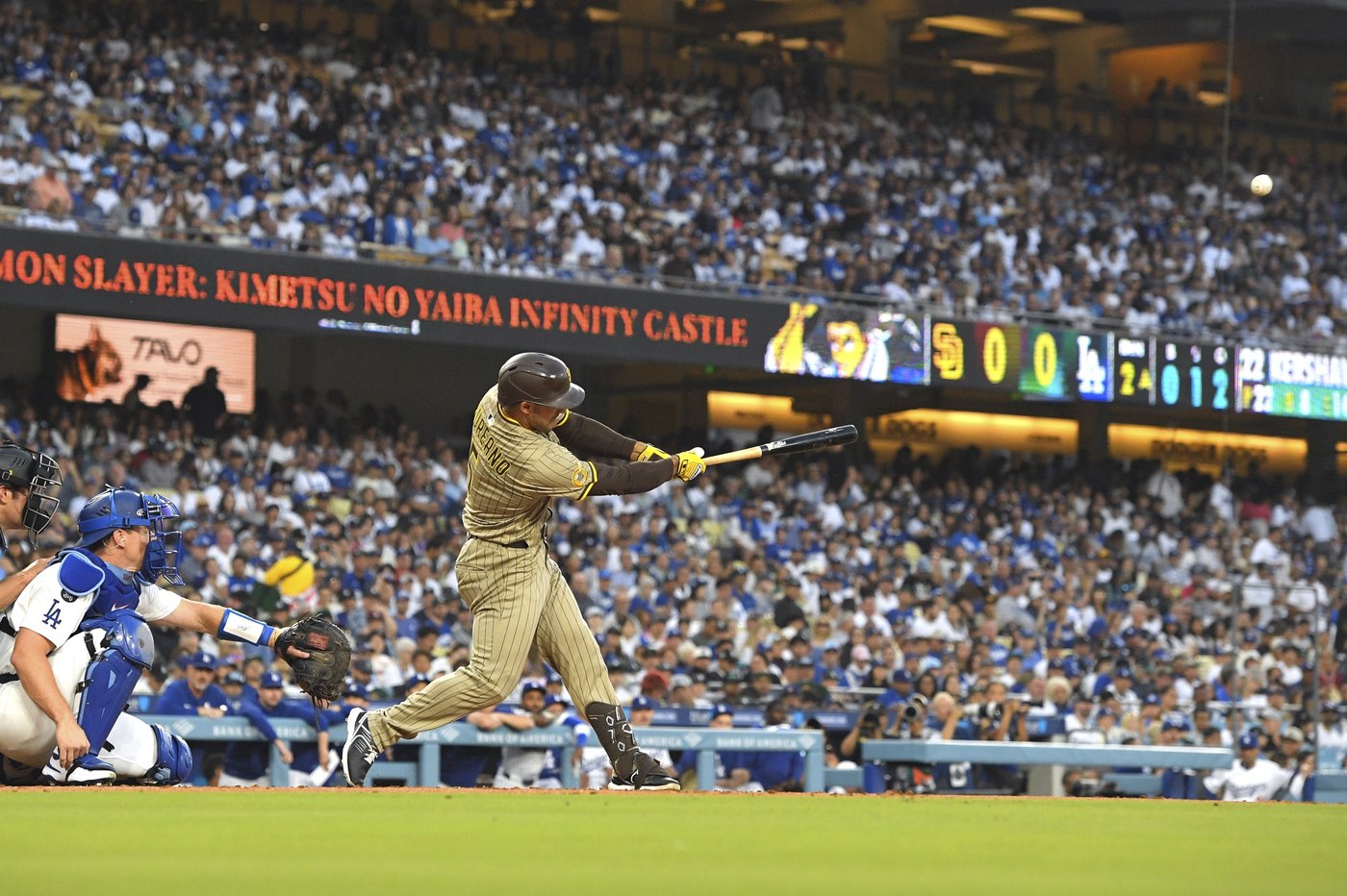 NL West race heats up as Dodgers tie Padres for lead | iNFOnews.ca NL West race heats up as Dodgers tie Padres for lead | iNFOnews.ca